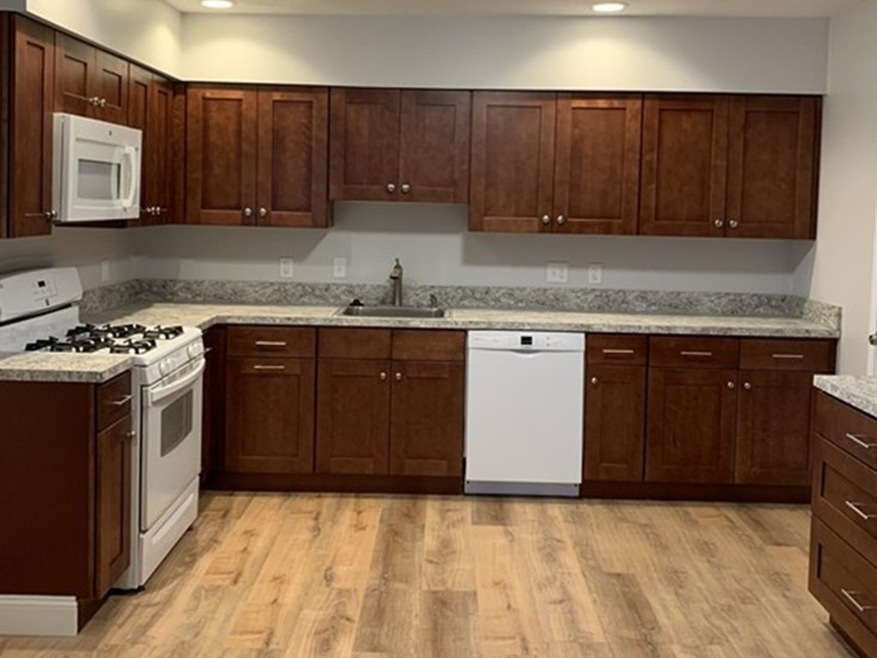 116 Washington St unit 1, Peabody, MA 01960 - photo 1