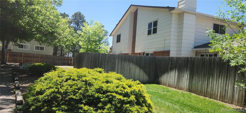 34 Nome Way unit B, Aurora, CO 80012 - photo 1