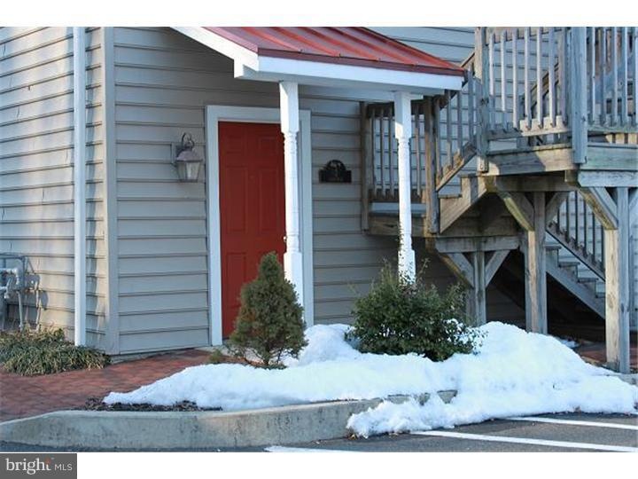 1000 Gravel Pike unit 3, Schwenksville, PA 19473 - photo 1