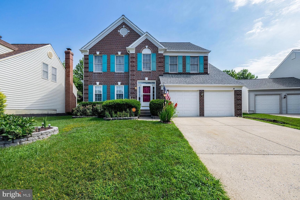 Pending $739,900