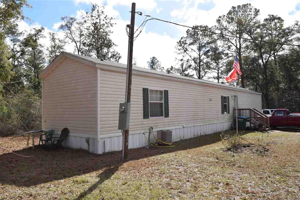 209 Cajer Posey Rd, Crawfordville, FL 32327 - photo 1