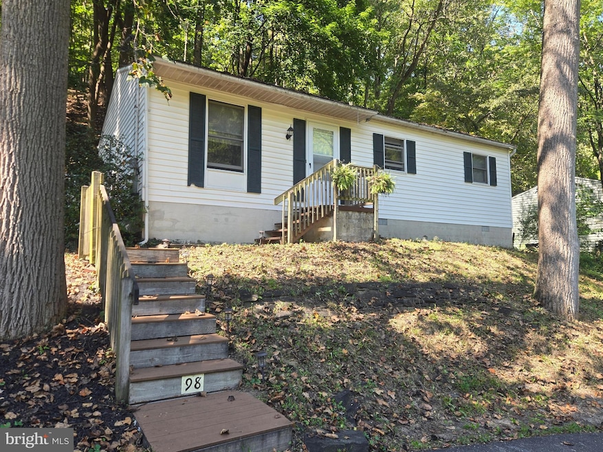 Under Contract $235,000 • Co-Listing Agent