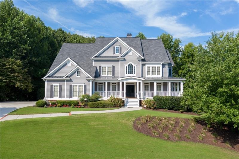 990 Chateau Forest Rd, Hoschton, GA 30548 - photo 1