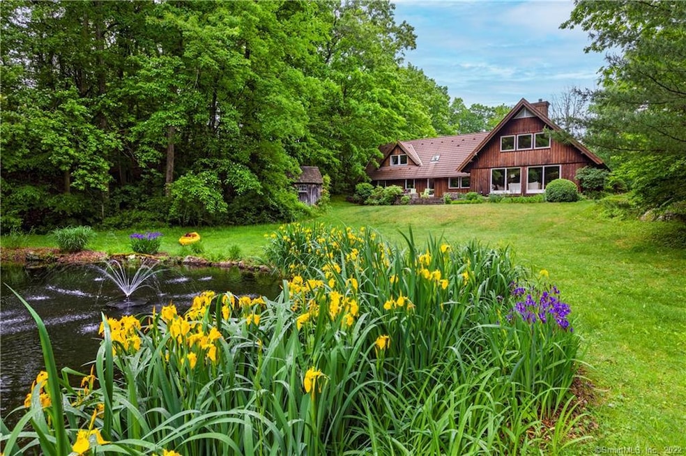 60 Wilburs Ln, Guilford, CT 06437 - photo 1