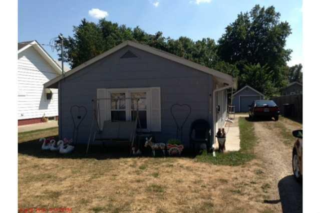 2721 Des Moines St, Des Moines, IA 50317 - photo 1