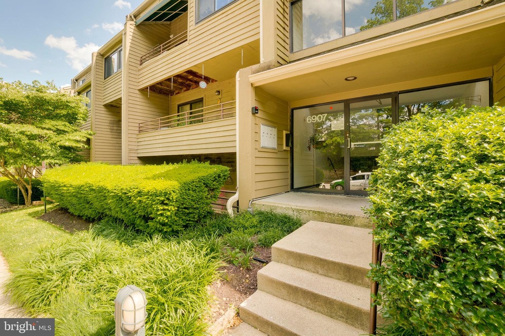 6907 Jones View Dr unit 2A, Baltimore, MD 21209 - photo 1
