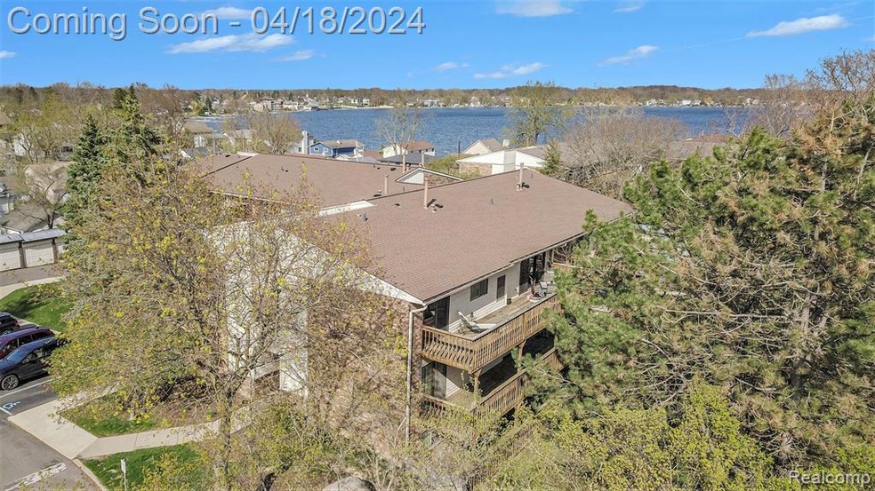 Building 1 with Overhead View of Walled Lake