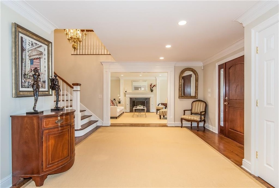 1770 Oenoke Ridge, New Canaan, CT 06840 - photo 1