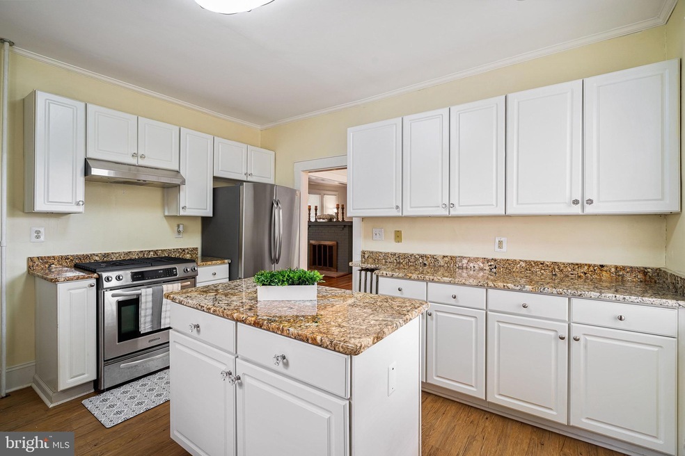 2703 Cheswolde Rd, Baltimore, MD 21209 - photo 1