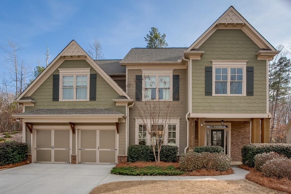 Amazing craftsman style home in Reflections!