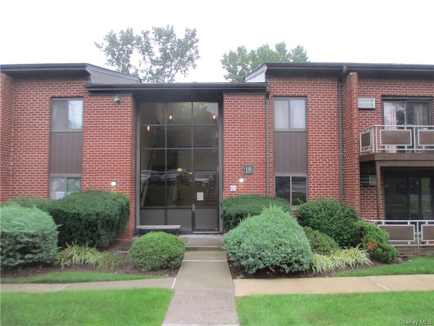 18 Charles Ln unit 1D, Pomona, NY 10970 - photo 1