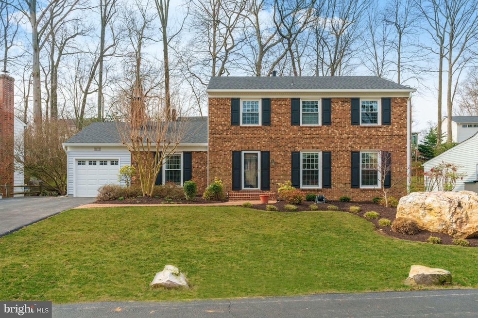 4902 Loosestrife Ct, Annandale, VA 22003 - photo 1