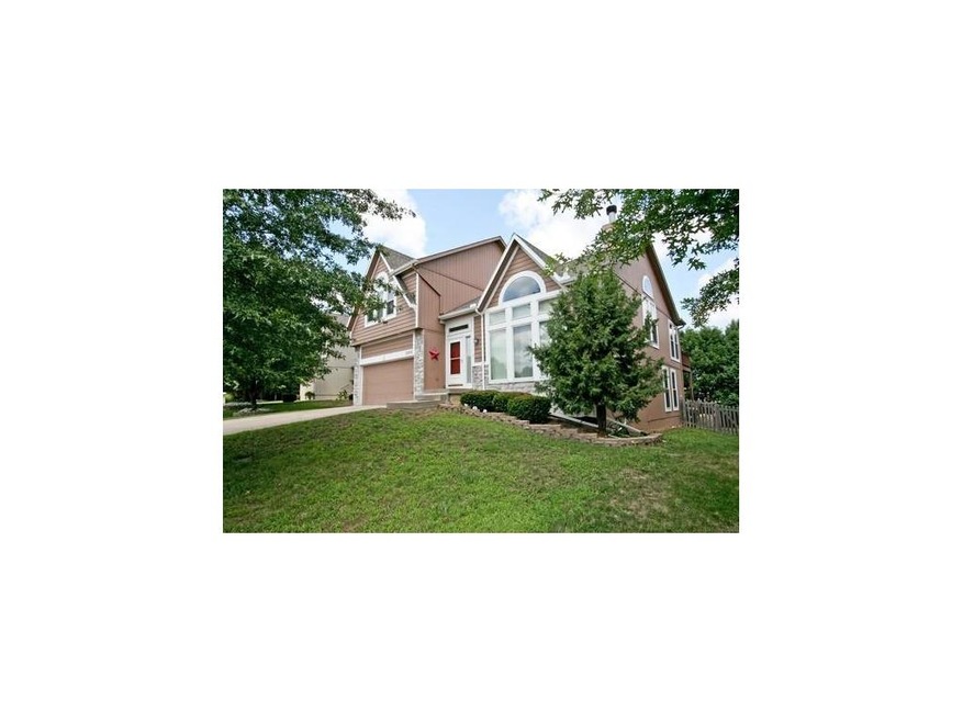 21802 W 52nd St, Shawnee, KS 66226 - photo 1