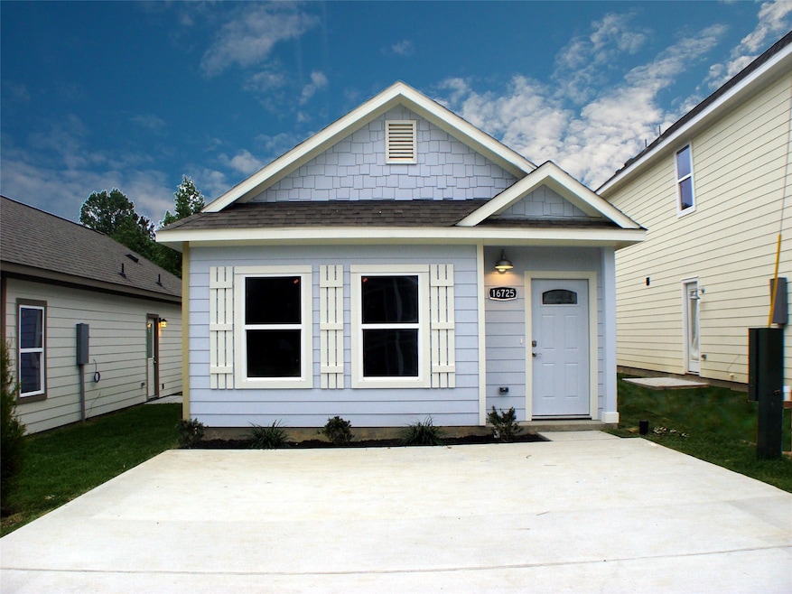 For Rent $1,250/month