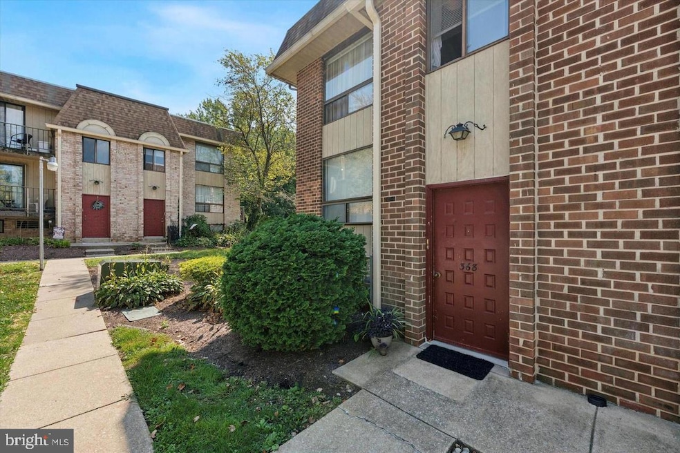 368 Saybrook Ln, Wallingford, PA 19086 - photo 1