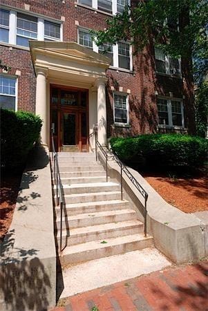 333 Harvard St unit 8, Cambridge, MA 02139 - photo 1