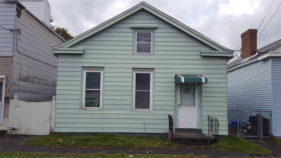 42 113th St, Troy, NY 12182 - photo 1