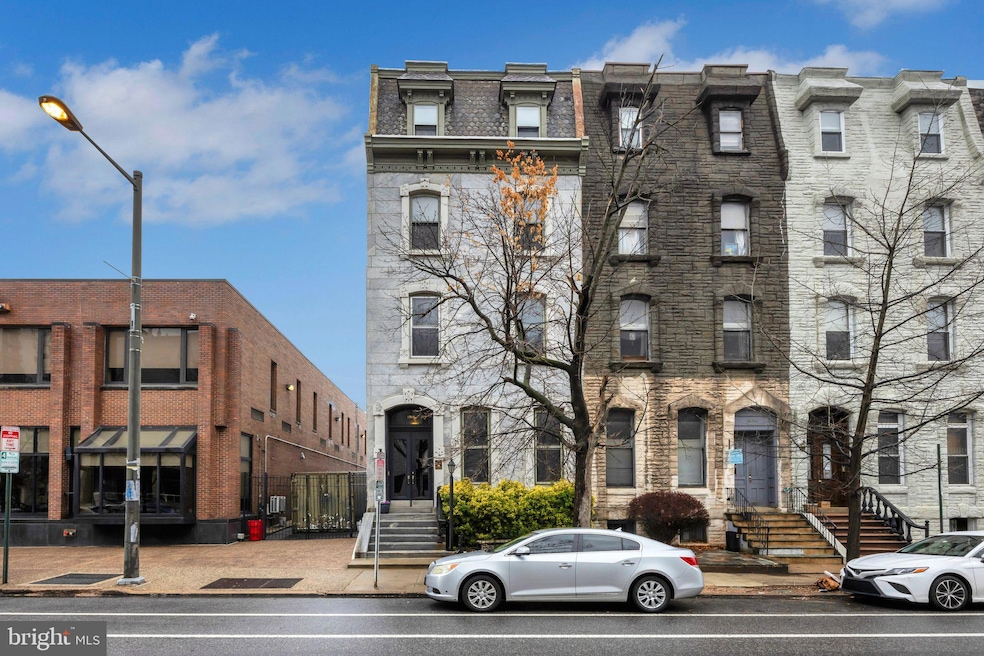 1717 Spring Garden St unit A, Philadelphia, PA 19130 - photo 1