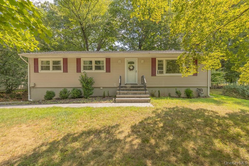 223 Kings Hwy, Congers, NY 10920 - photo 1