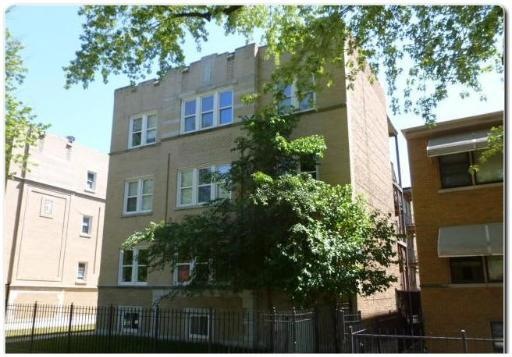 6317 N Sacramento Ave unit 1W, Chicago, IL 60659 - photo 1