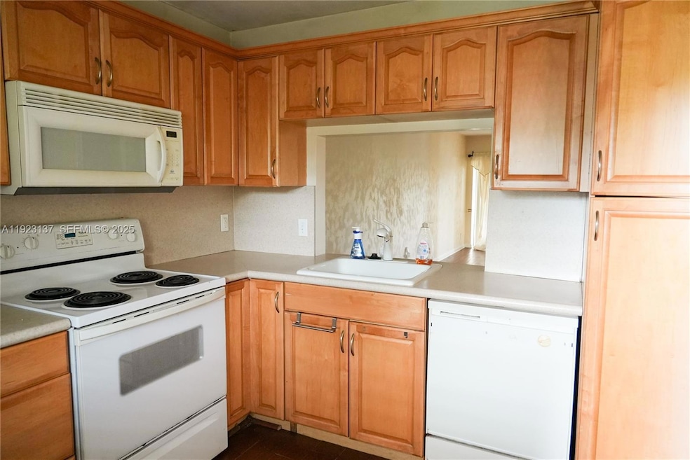 Amissa Sunrise Island Condominiums unit 103, Sunrise, FL 33351 - photo 1