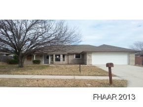 113 E Blancas Dr, Copperas Cove, TX 76522 - photo 1