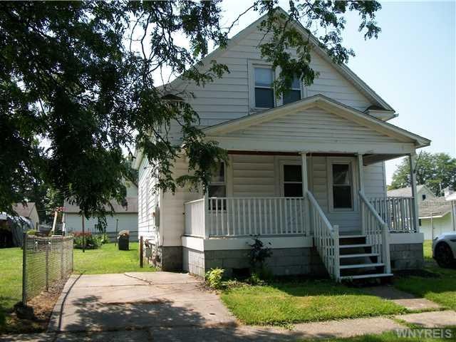 137 8th Ave, North Tonawanda, NY 14120 - photo 1