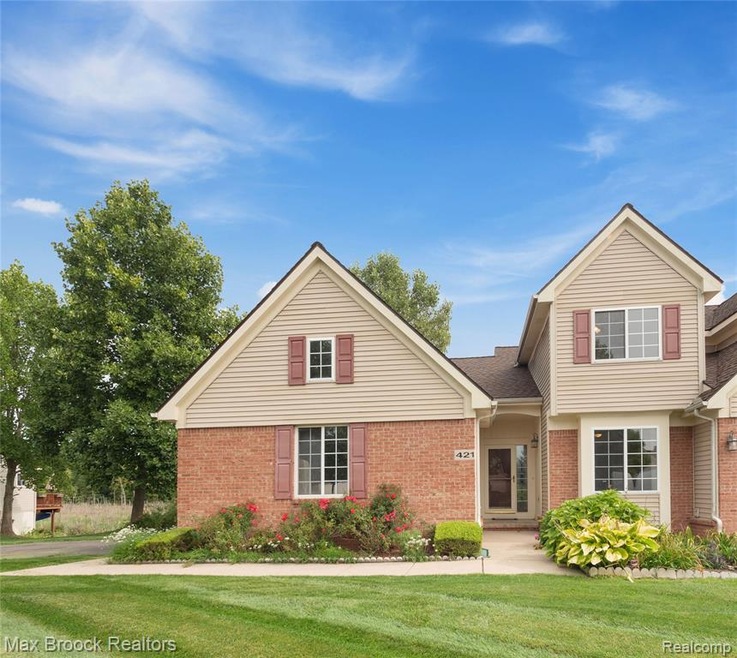 Welcome to 421 Lilly View Court!