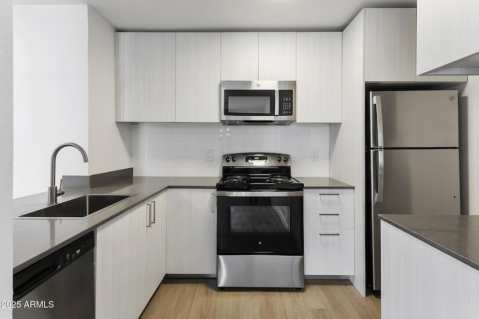 Kitchen 3