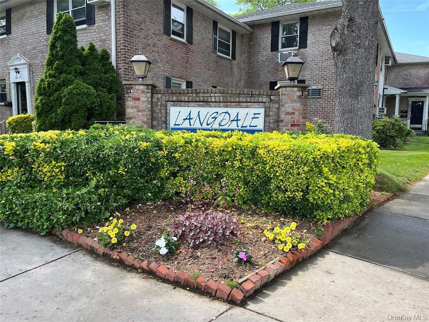 81-41 268th St unit 293 B, Glen Oaks, NY 11004 - photo 1