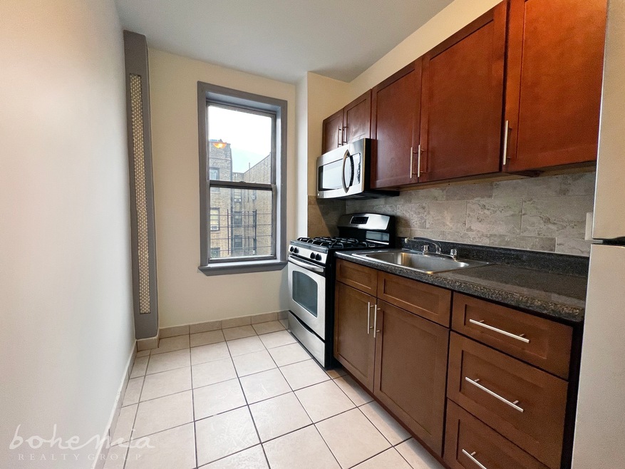 601 W 188th St unit 4-B, New York, NY 10040 - photo 1