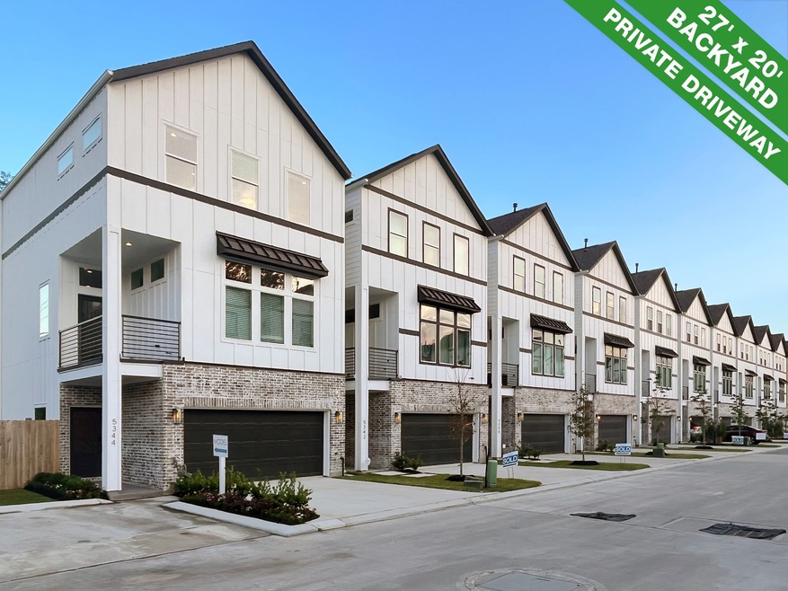 5312 Donovan Gardens Ln, Houston, TX 77091 - photo 1