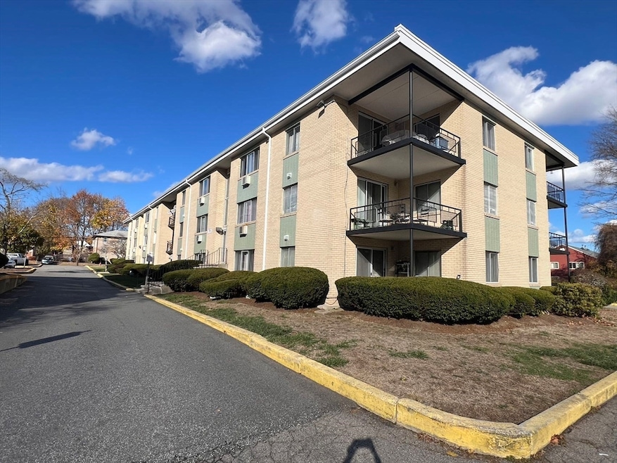 16 Nelson Dr unit 3B, Randolph, MA 02368 - photo 1