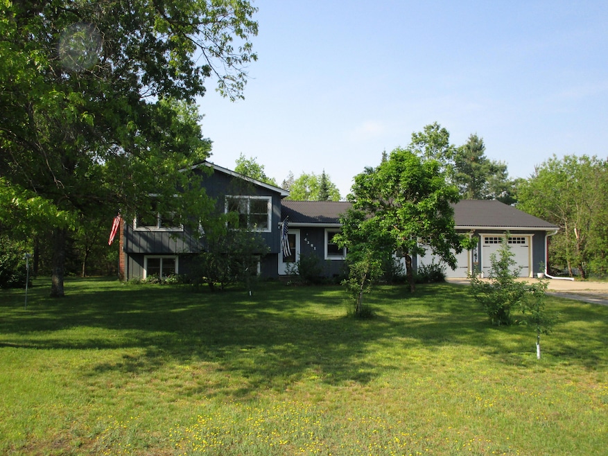 For Sale $289,900 • Co-Listing Agent