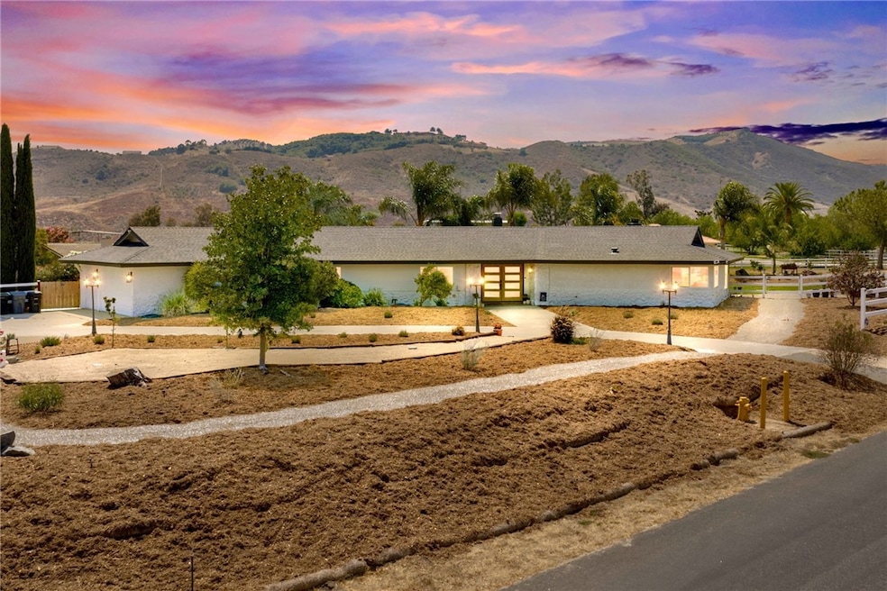 Under Contract $1,525,000