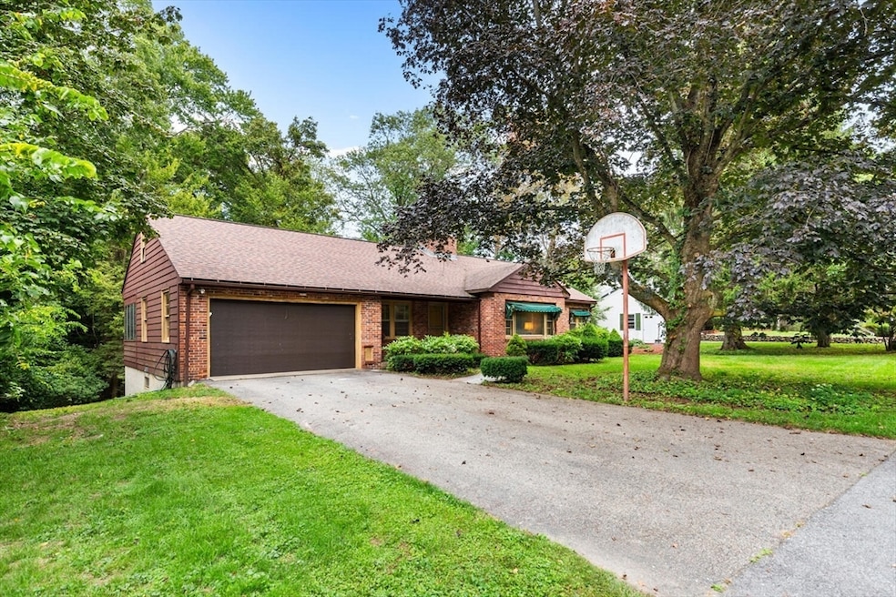 Sold $1,100,000 • Co-Listing Agent