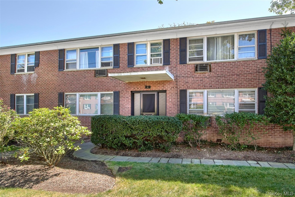 4 Walnut St unit A11, Rye, NY 10580 - photo 1