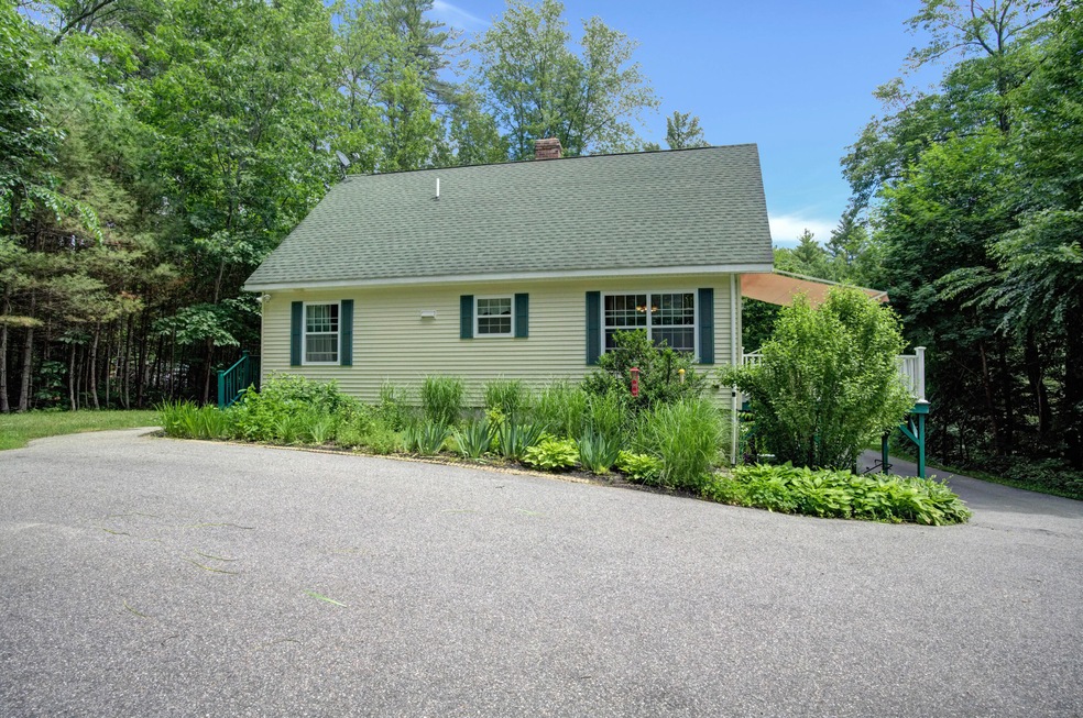 21 Kallis Ln, Alfred, ME 04002 - photo 1