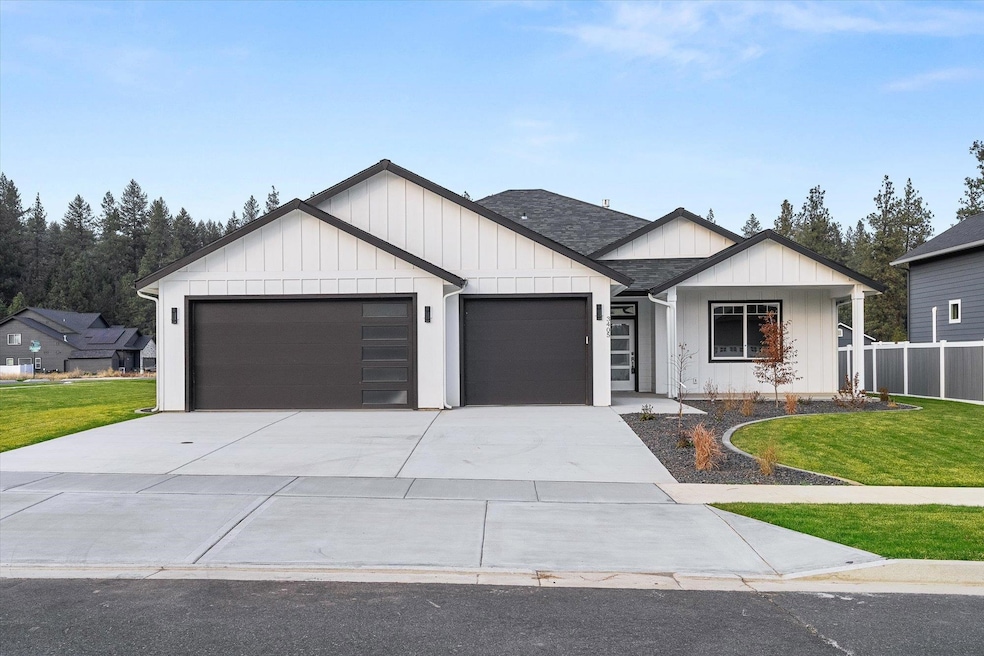 3405 E Yearling Rd, Chattaroy, WA 99003 - photo 1