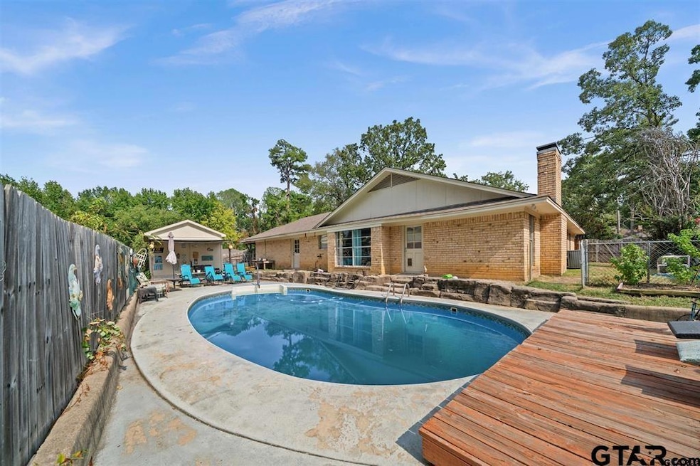 4401 Tartan Ct, Tyler, TX 75703 - photo 1