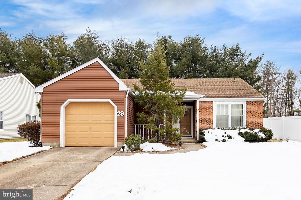 29 Knollwood Dr, Woodbury, NJ 08096 - photo 1