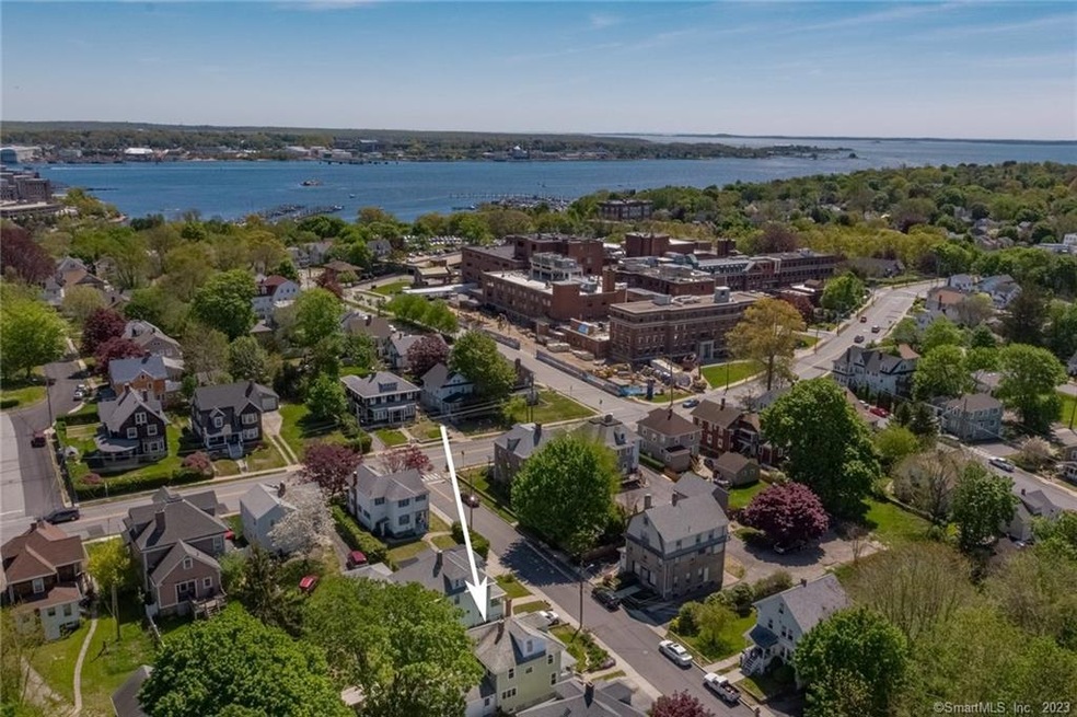 17 Fowler Ct, New London, CT 06320 - photo 1