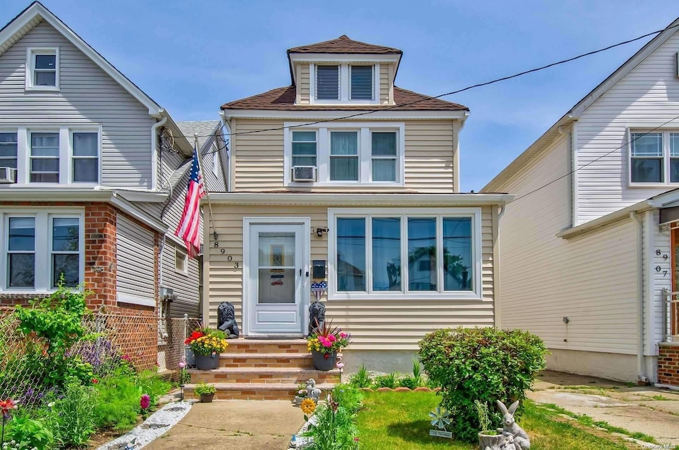 89-03 247th St, Jamaica, NY 11426 - photo 1