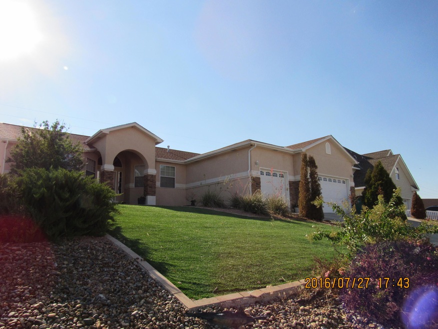 6405 Red Rock Dr, Farmington, NM 87402 - photo 1