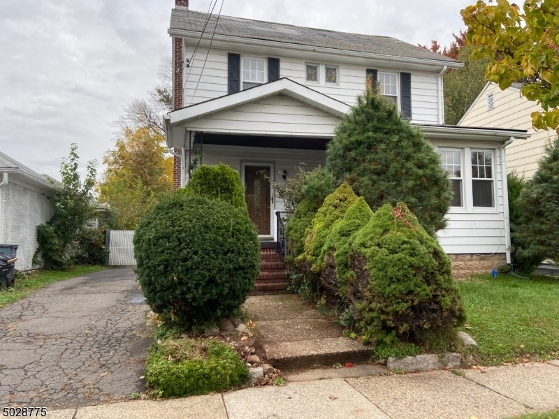 732 Dewitt St, Linden, NJ 07036 - photo 1