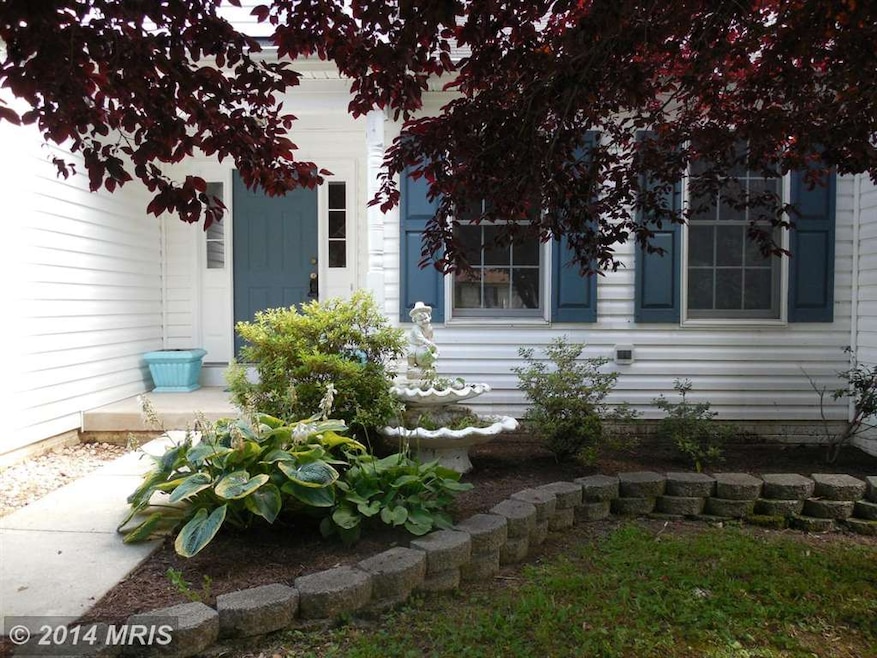 624 E G St, Purcellville, VA 20132 - photo 1