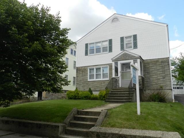 90 Mayflower Ave, Stamford, CT 06906 - photo 1