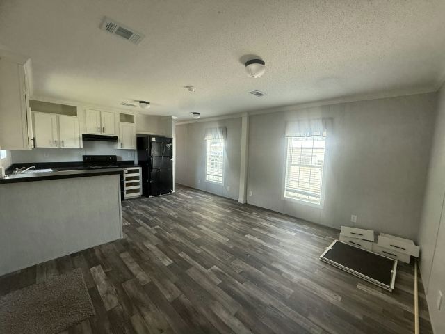 3035 66th Ave N unit 25, Saint Petersburg, FL 33702 - photo 1