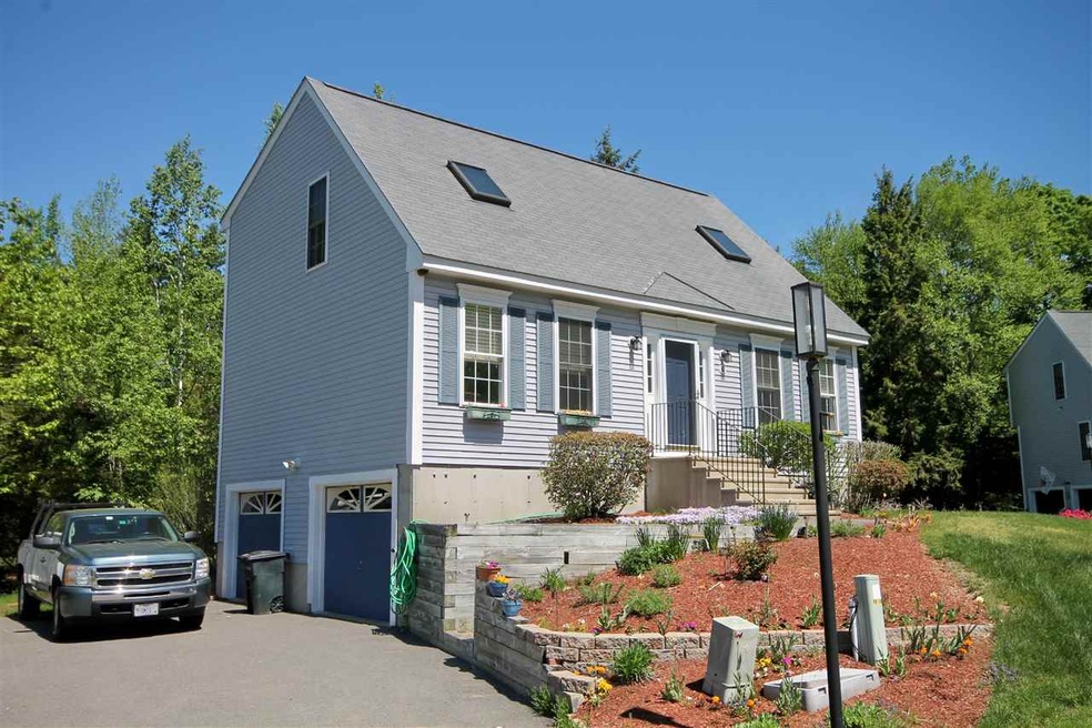 6 Pine Bluff, Derry, NH 03038 - photo 1