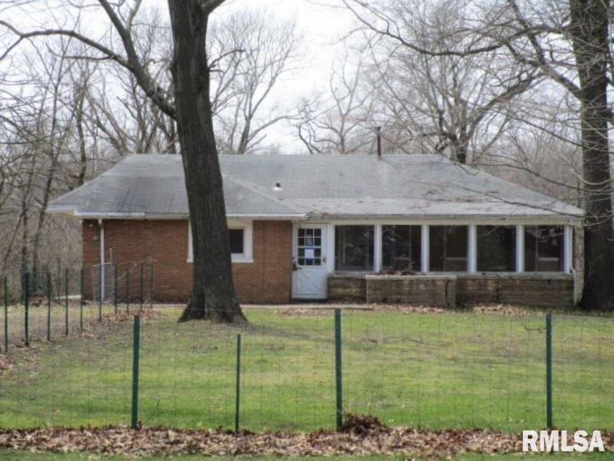 3546 W Queen Ann Ct, Peoria, IL 61615 - photo 1